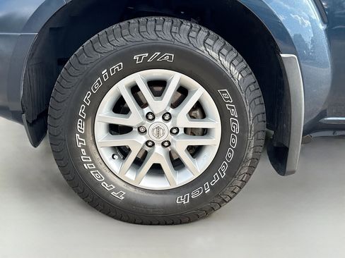 Used 2020 Nissan Frontier SV RWD image 39