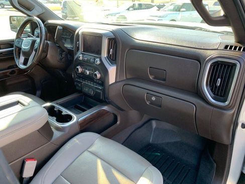 Used 2021 GMC Sierra 1500 SLT image 22