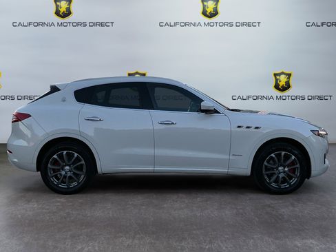 Used 2018 Maserati Levante GranLusso image 4