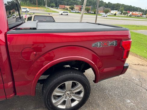 Used 2019 Ford F150 Platinum w/ Equipment Group 701A Luxury AWD/4WD image 9
