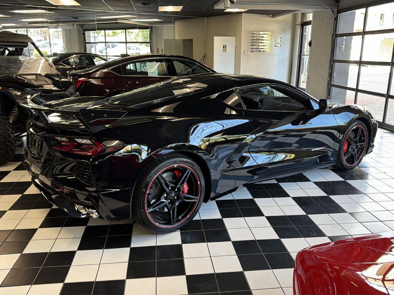 Used 2022 Chevrolet Corvette Stingray Coupe w/ Z51 Performance Package RWD image 4