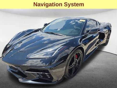 Used 2020 Chevrolet Corvette Stingray Coupe w/ 1LT RWD image 4