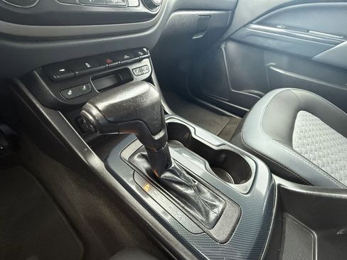 Used 2015 Chevrolet Colorado Z71 image 14