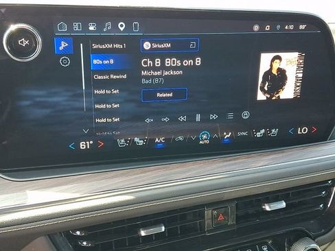 Used 2025 Chevrolet Tahoe Premier AWD/4WD image 13