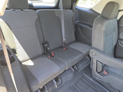 Used 2019 Chevrolet Traverse LT w/ LPO, Floor Liner Package FWD image 20