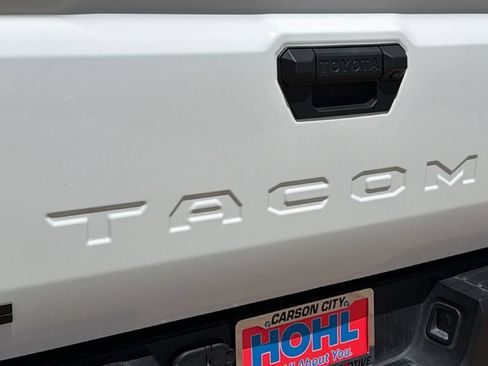 Used 2024 Toyota Tacoma TRD Off-Road AWD/4WD image 28
