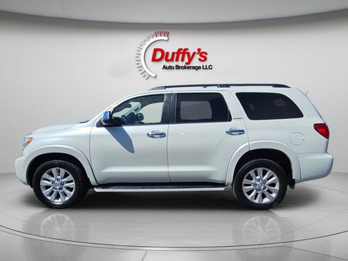 Used 2016 Toyota Sequoia Platinum AWD/4WD image 13