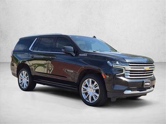 Used 2021 Chevrolet Tahoe High Country w/ Premium Package AWD/4WD video 3