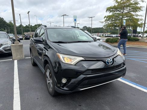 Used 2016 Toyota RAV4 XLE AWD/4WD image 10