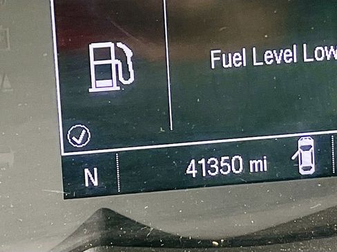 Used 2020 Chevrolet Trax LS w/ Tint and Cruise Package image 12