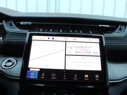 Used 2024 Jeep Grand Cherokee Limited w/ Luxury Tech Group II AWD/4WD image 18