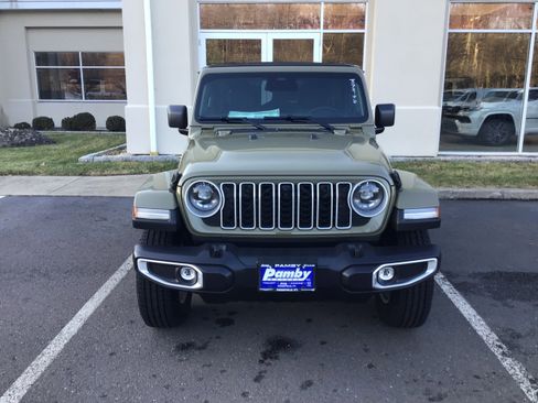 New 2026 Jeep Wrangler Unlimited Sahara image 2