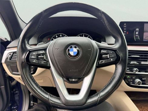 Used 2019 BMW 530i xDrive AWD/4WD image 33