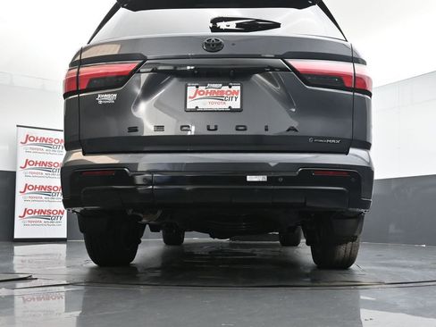 New 2026 Toyota Sequoia Platinum image 34