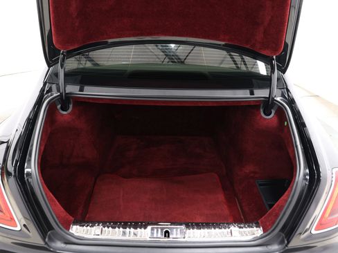 Used 2013 Rolls-Royce Ghost RWD image 87
