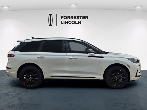 New 2026 Lincoln Corsair Premiere AWD/4WD image 2