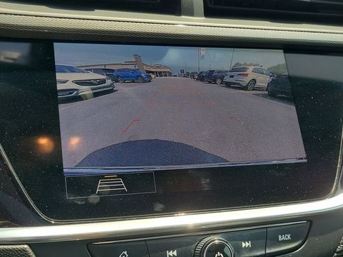 Used 2020 Buick Encore GX Essence w/ Experience Buick Package image 16