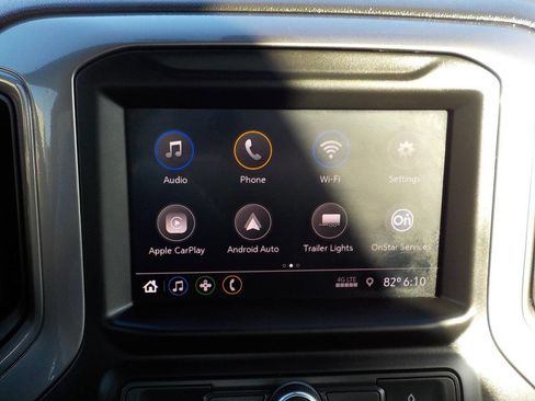 Used 2022 GMC Sierra 2500 Pro w/ Convenience Package image 19