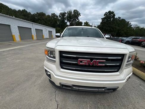 Used 2015 GMC Sierra 1500 SLT w/ All-Terrain Package AWD/4WD image 3