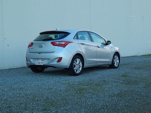 Used 2013 Hyundai Elantra GT image 5