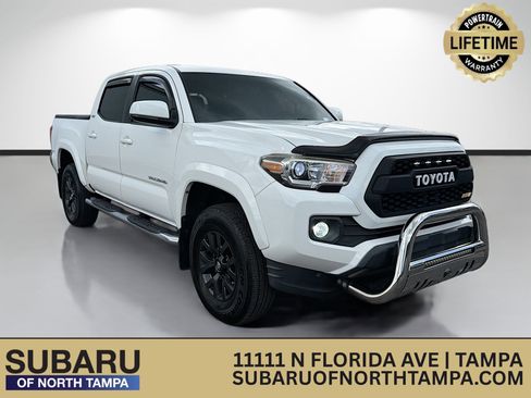 Used 2017 Toyota Tacoma SR5 w/ Tow Package RWD image 1