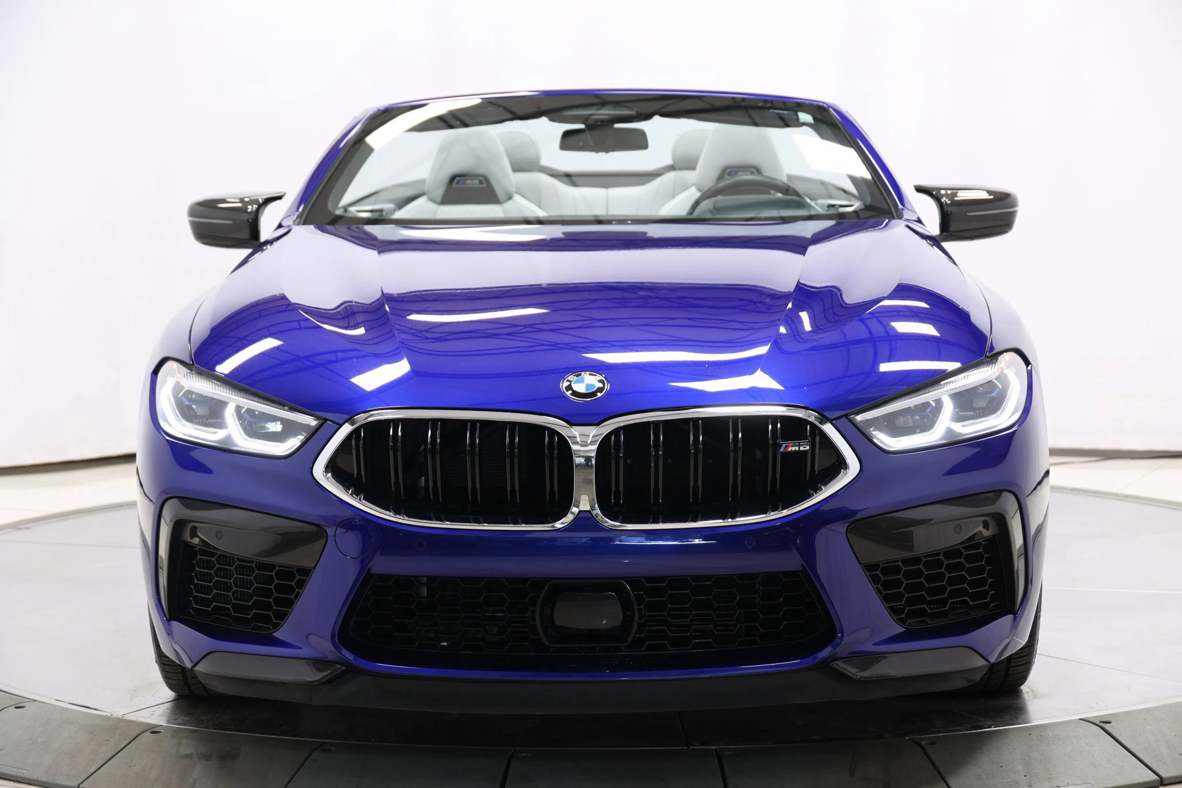 Used 2020 BMW M8 Convertible w/ M Carbon Exterior Package AWD/4WD image 94