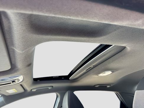 Certified 2025 Hyundai Elantra SEL image 22