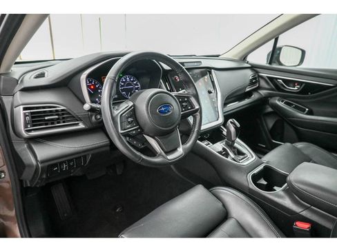 Used 2020 Subaru Outback Limited image 33