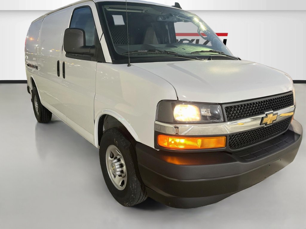 Used 2025 Chevrolet Express 2500 w/ Communications Package RWD image 1