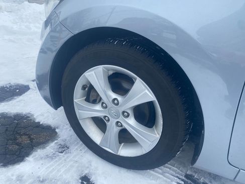 Used 2016 Hyundai Elantra Value Edition image 7