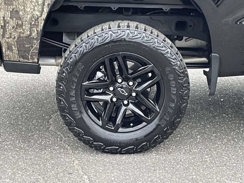 Used 2025 Chevrolet Silverado 1500 Custom Trail Boss w/ Realtree Special Edition AWD/4WD image 7