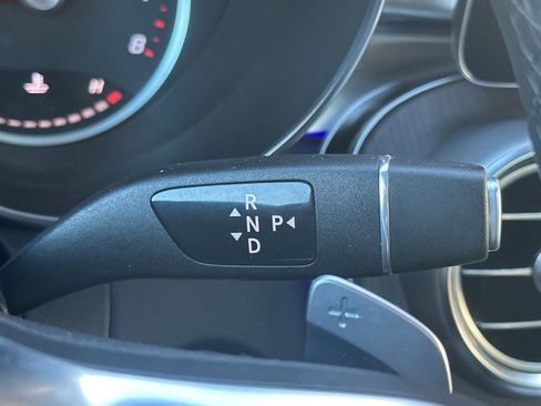 Used 2022 Mercedes-Benz GLC 300 4MATIC image 21