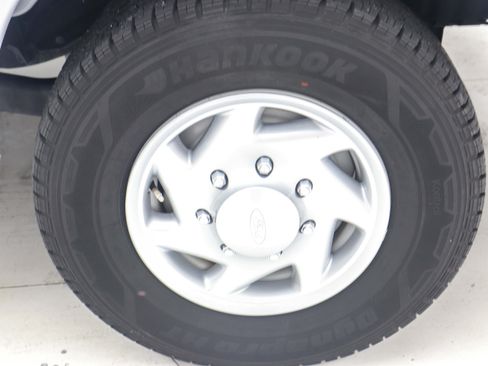 Used 2023 Ford E-350 and Econoline 350 Super Duty w/ Power Windows & Locks Group RWD image 29