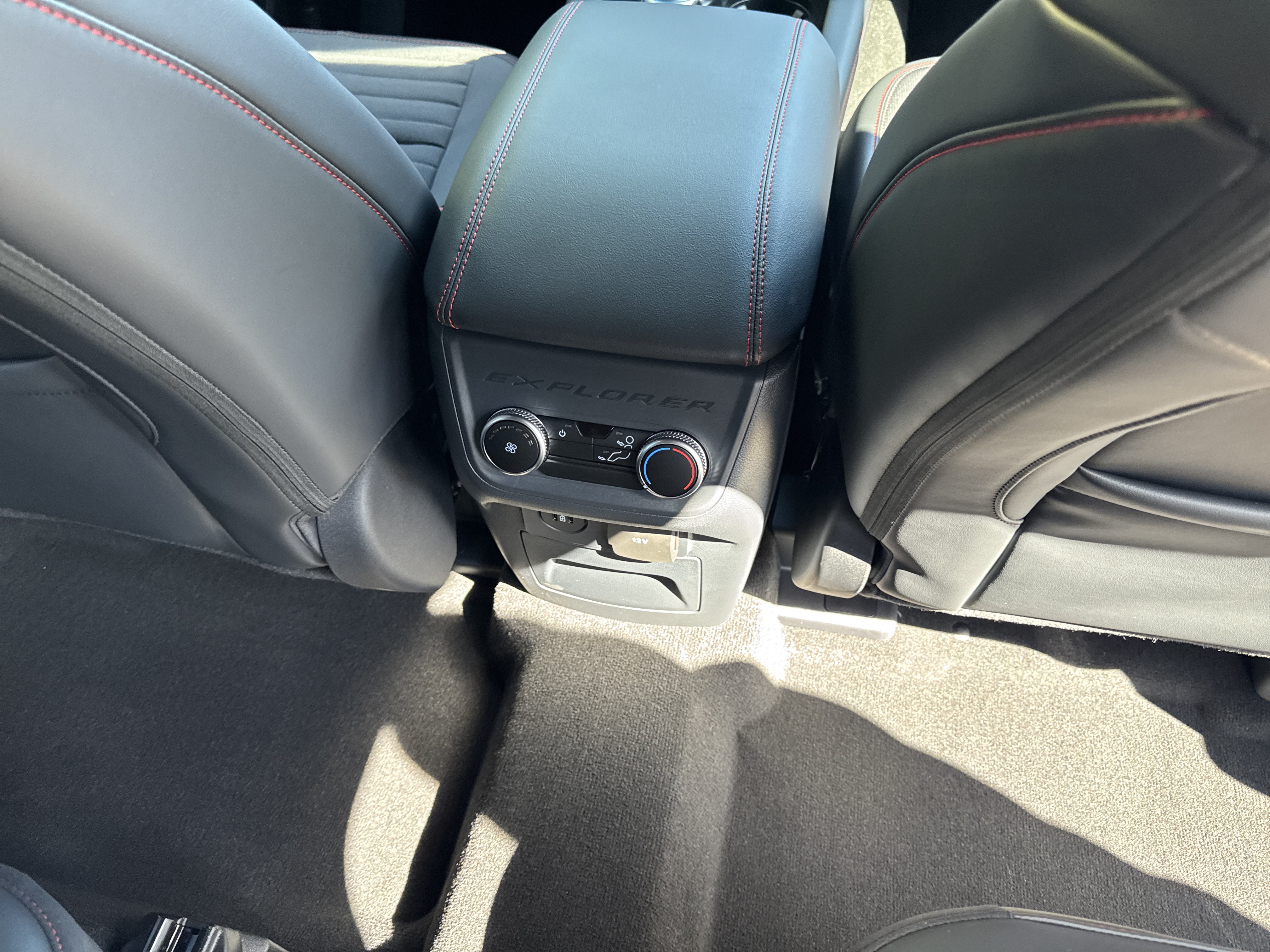 New 2026 Ford Explorer ST-Line AWD/4WD image 12