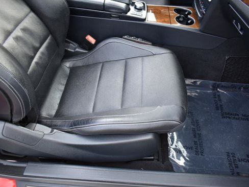 Used 2016 Mercedes-Benz E 550 Cabriolet image 39