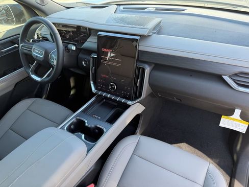 New 2026 GMC Acadia Elevation w/ Elevation Premium Package FWD image 14