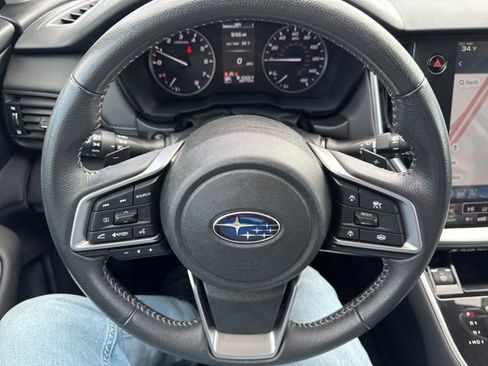 Used 2023 Subaru Outback Premium image 27