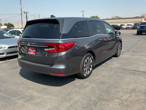 Used 2024 Honda Odyssey EX-L image 6