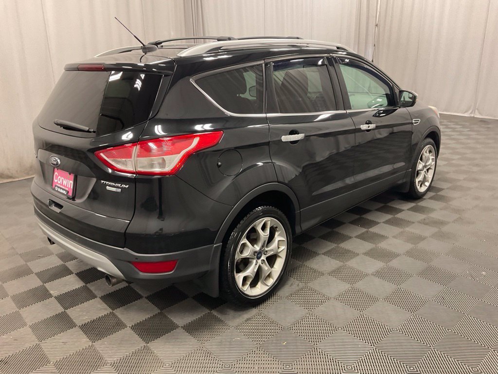 Used 2013 Ford Escape Titanium AWD/4WD image 2