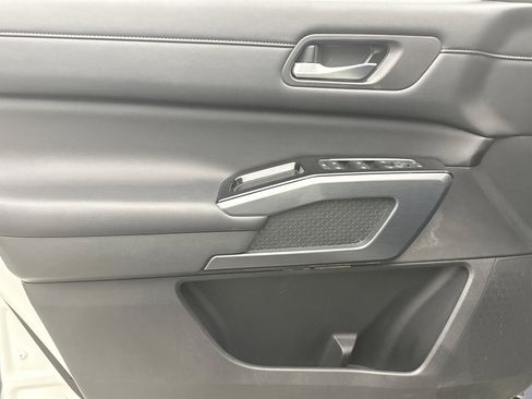 Used 2023 Nissan Pathfinder SL w/ SL Premium Package AWD/4WD image 9