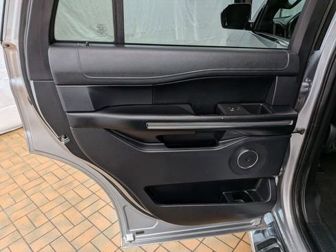 Certified 2021 Ford Expedition XLT w/ FX4 Off-Road Package image 22