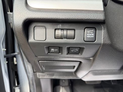 Used 2014 Subaru Forester 2.5i Limited w/ Popular Package #2 image 16