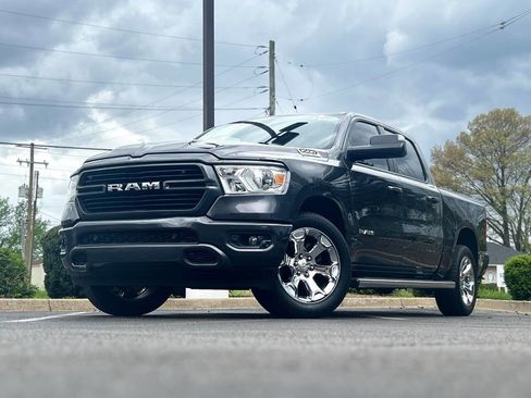 Used 2019 RAM 1500 Big Horn AWD/4WD image 2