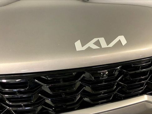 Used 2025 Kia Sorento SX Prestige image 30