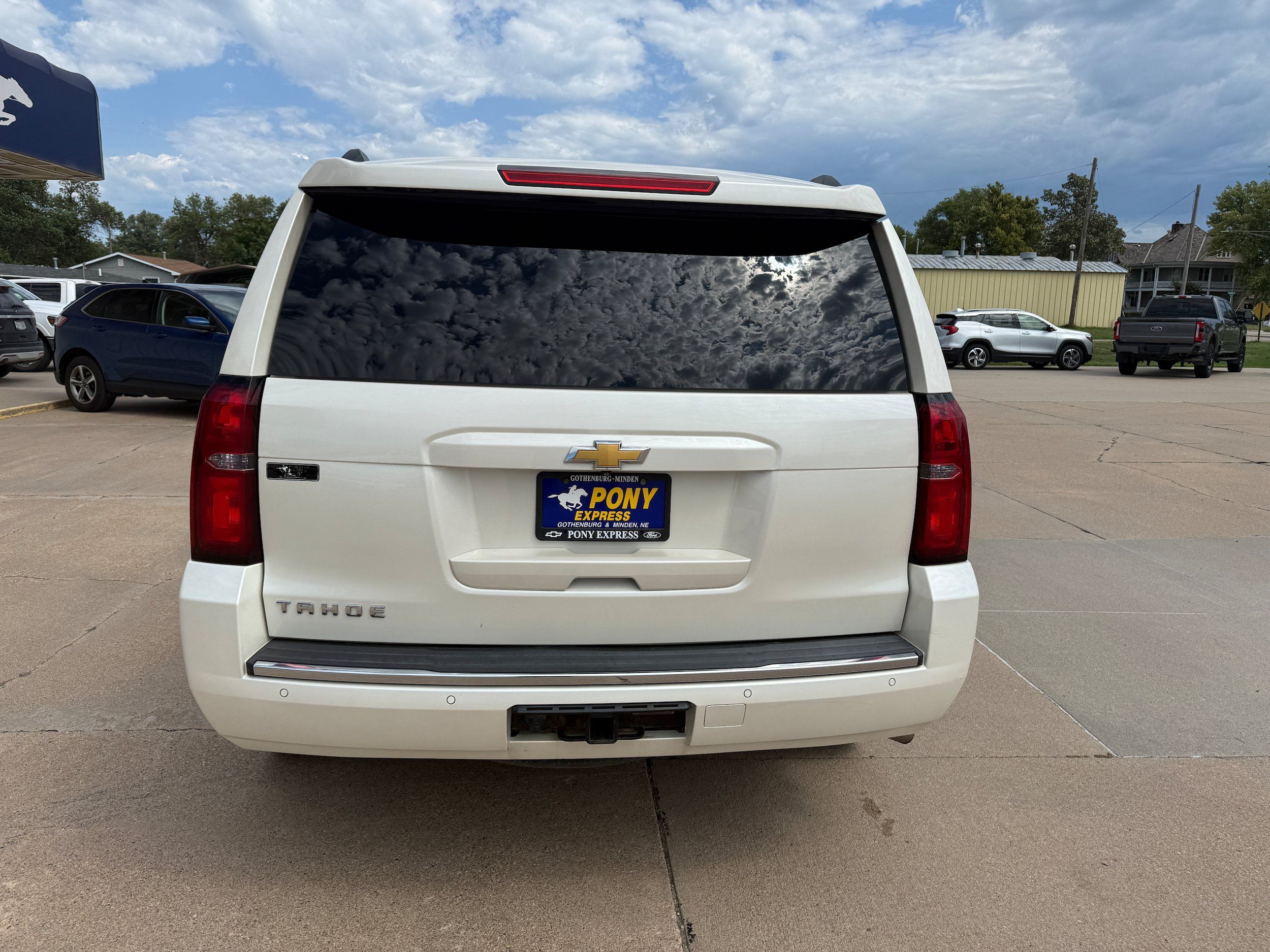 Used 2015 Chevrolet Tahoe LTZ AWD/4WD image 4