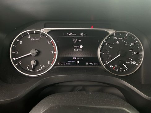 Used 2025 Nissan Rogue SV FWD image 34