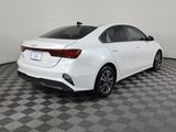 Used 2023 Kia Forte LXS image 5