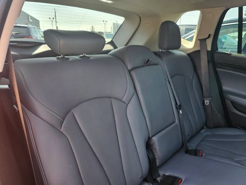 Used 2019 Buick Envision Premium AWD/4WD image 10