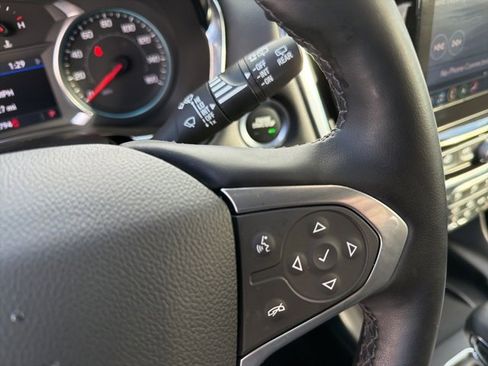 Certified 2023 Chevrolet Traverse RS image 22