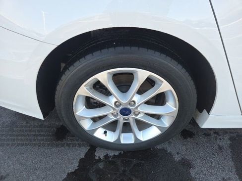 Used 2020 Ford Fusion SE FWD image 7